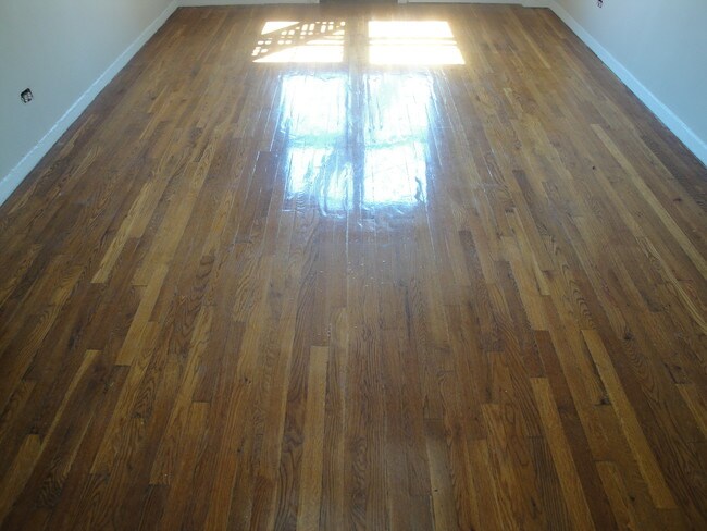 Foto del edificio - 525 W 235th St