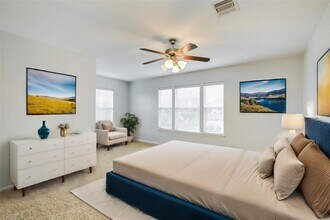 Building Photo - 7130 Cypress Pr Dr