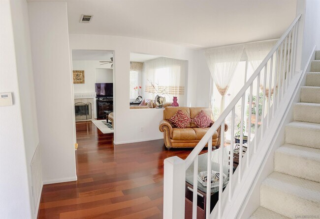 Building Photo - 9454 Capricorn Way