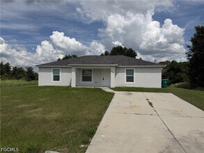 Building Photo - 9018 Penny Cir