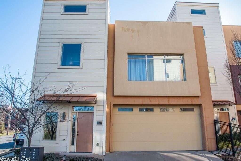 Foto del edificio - 100-116 Vertical Lofts Dr