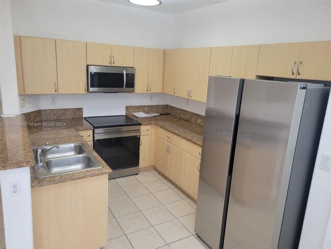 Foto del edificio - 7676 NW 116 Pl