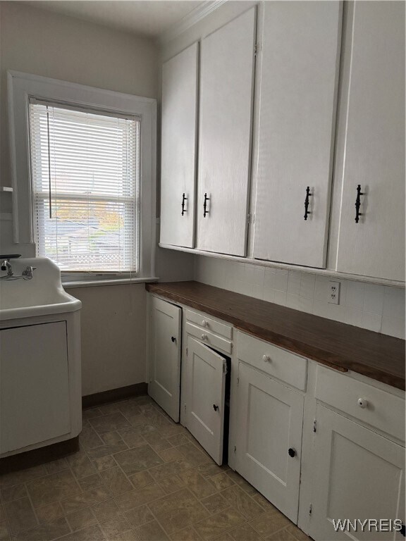 Foto del edificio - 55 E Hazeltine Ave