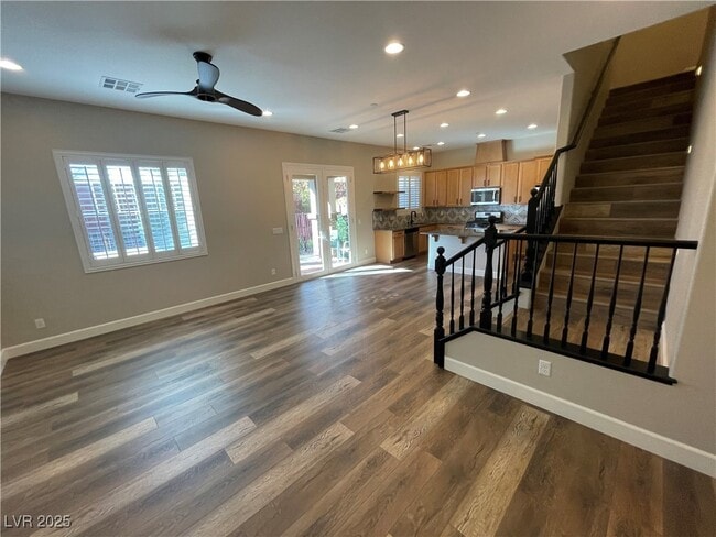 Building Photo - 10369 Pescado Ln