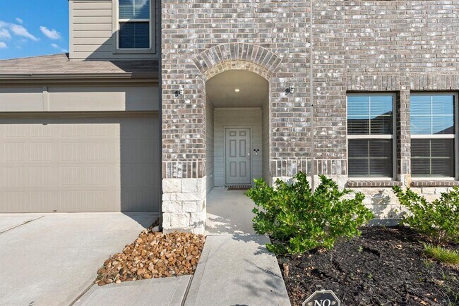 Foto del edificio - 5506 Dover Ter Wy