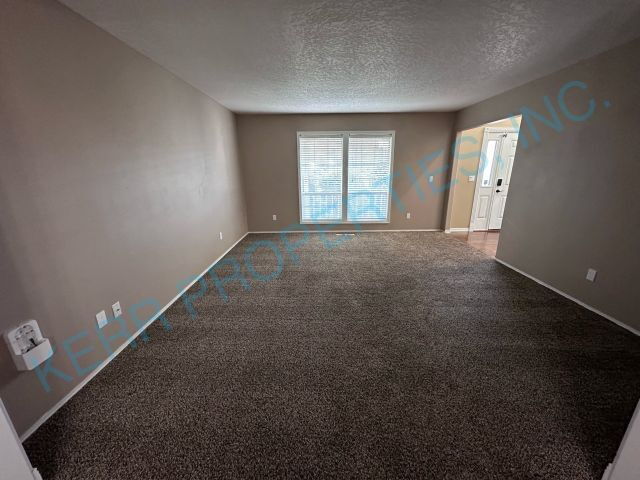 Foto del edificio - 4287 NE 1st St