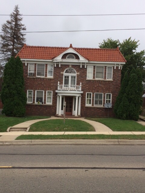 Primary Photo - 2238 Broadway