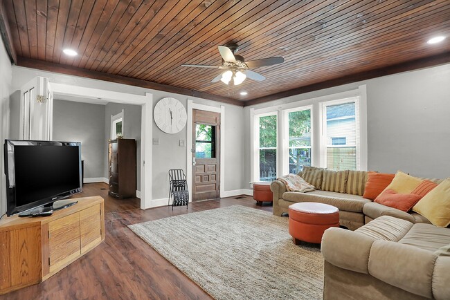 Living Room - 108 N Muessing St