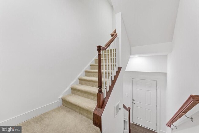 Foto del edificio - 44027 Etna Terrace