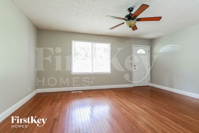 Foto del edificio - 124 Northridge Dr