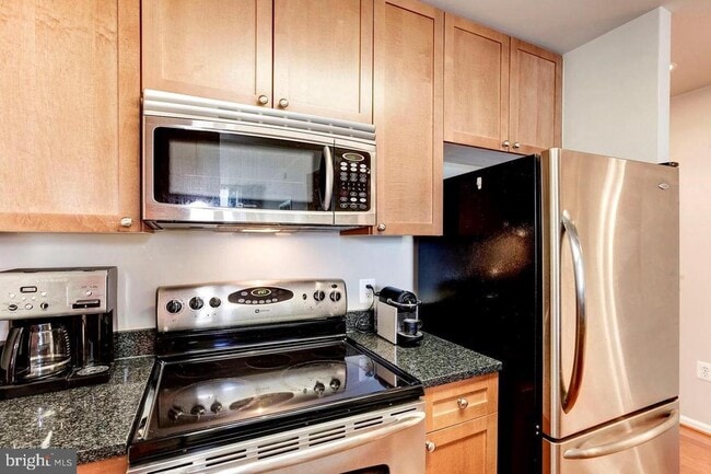 Building Photo - 11700 Old Georgetown Rd