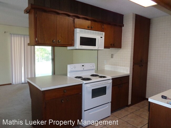 Building Photo - 3 br, 2 bath House - 1324 S. Garfield