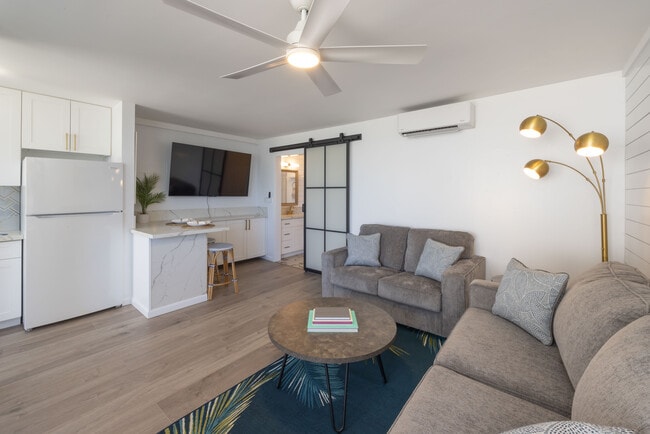 Foto del edificio - 2328 Seaview Ave