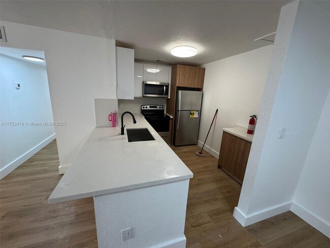 Foto del edificio - 8650 SW 149th Ave