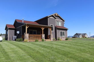 Building Photo - 154 Columbia Range Dr