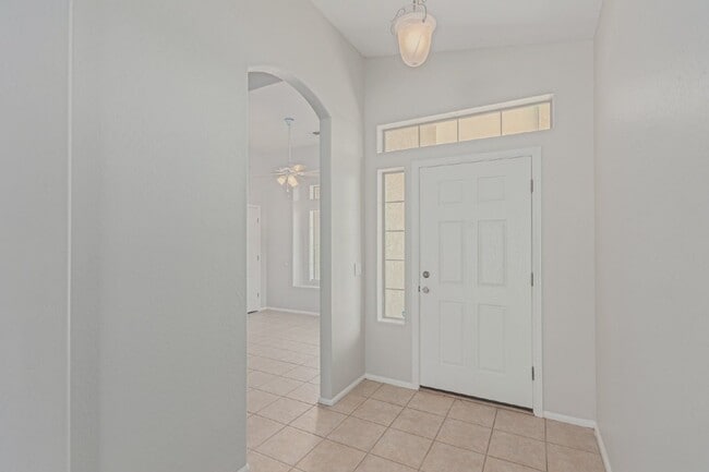 Foto del edificio - 11914 N 150th Ln