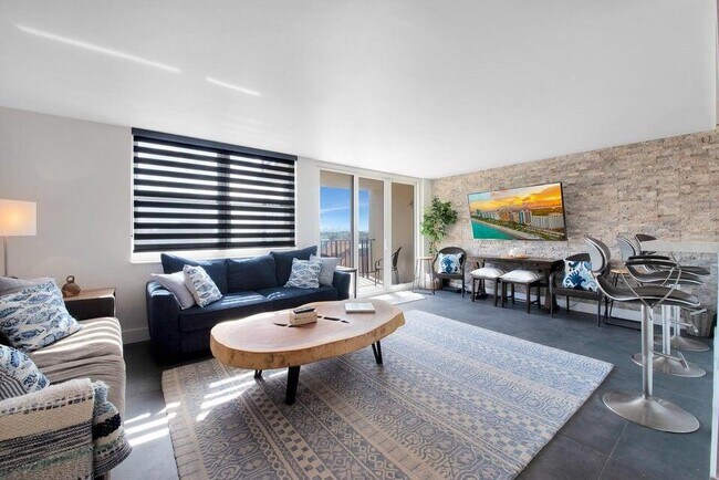 Foto del edificio - 2881 NE 33rd Ct