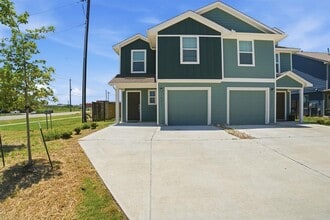Building Photo - 12213 Rising Moon Ln