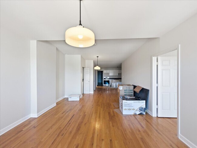 Foto del edificio - 1538 N Milwaukee Ave