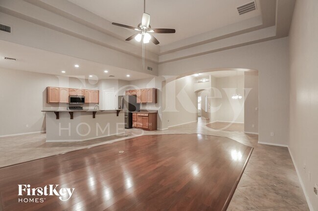 Foto del edificio - 1027 W Samantha Way