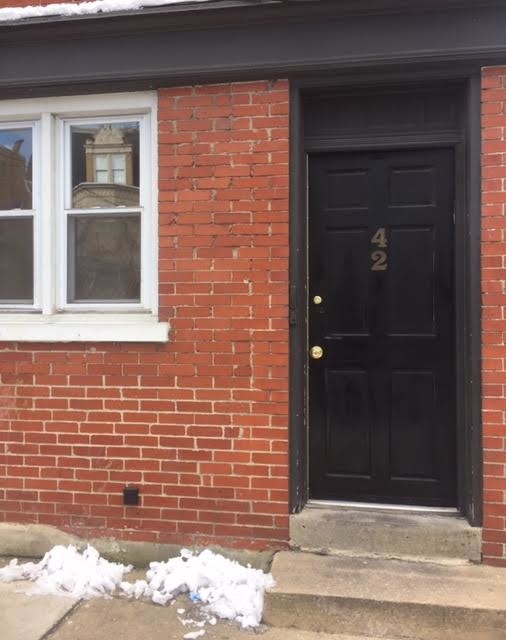 Primary Photo - 42 W James St