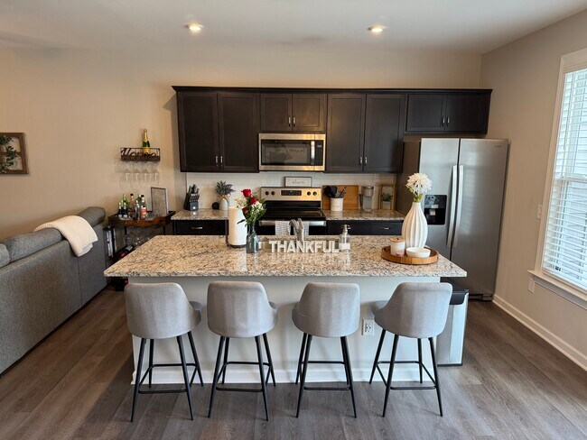 Foto del edificio - 440 Leighann Ridge Ln