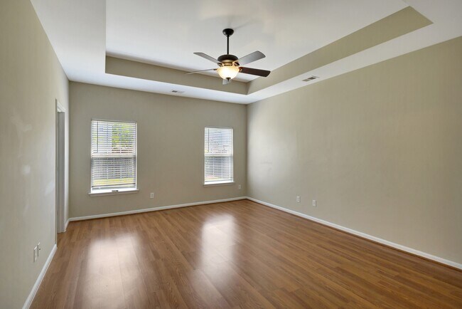 Building Photo - 416 Green Park Ln