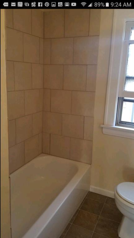 Foto del edificio - 3429 E 114th