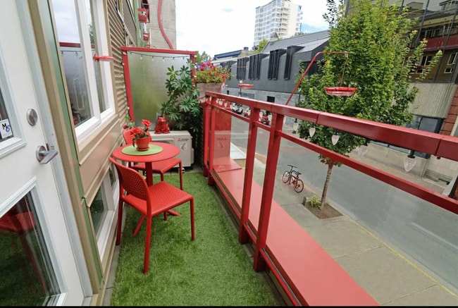 Building Photo - 99 Chapel St