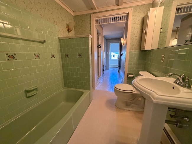 Photo - 529 Park Ave Apartment