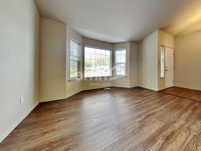 Building Photo - 2304 Cooper Crest Place