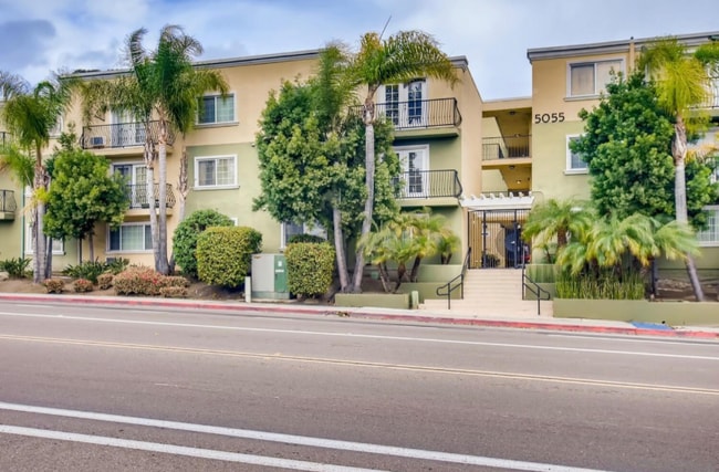 Photo - 5055 Collwood Blvd Apartment