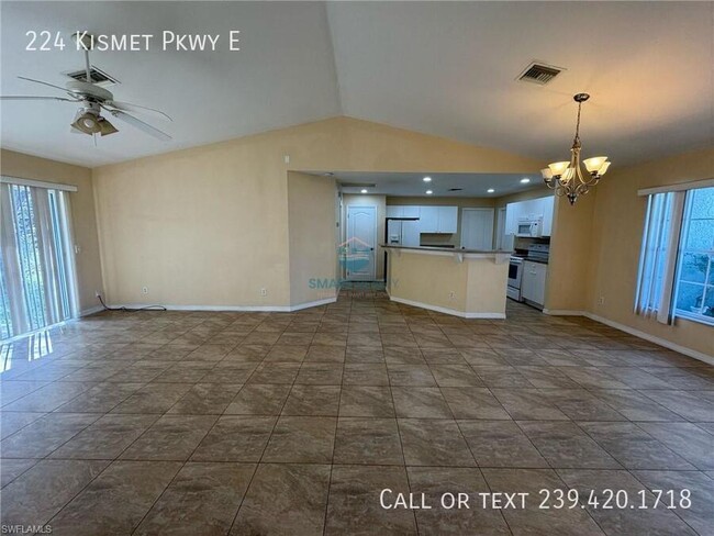 Building Photo - 224 Kismet Pkwy E