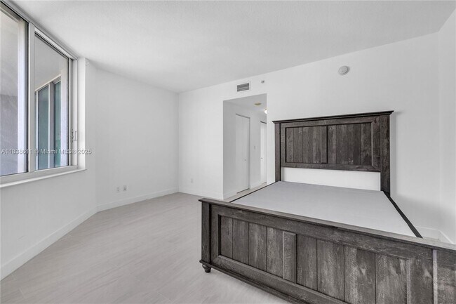 Building Photo - 325 S Biscayne Blvd