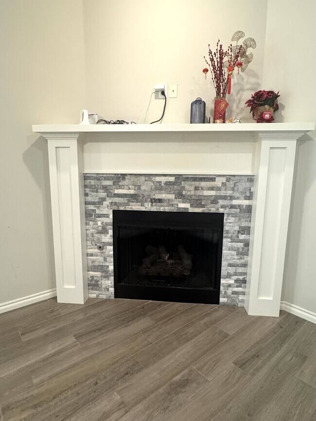 Foto del edificio - 9009 Yassir Blvd