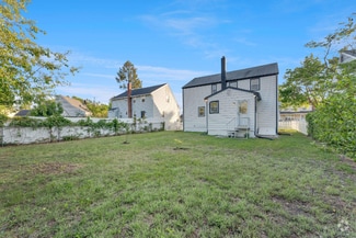 Building Photo - 1133 Howard Ave