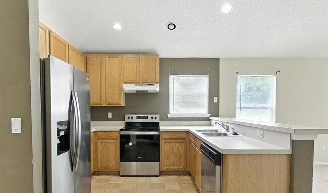 Building Photo - 3112 Litchfield Dr