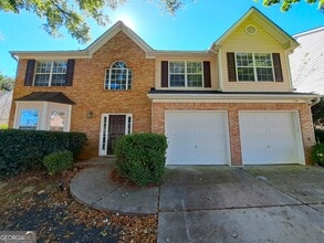 Building Photo - 3940 Crescent Walk Ln NE