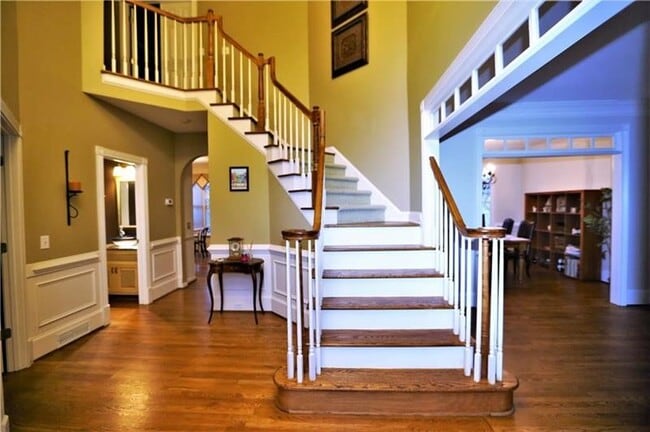 Building Photo - 655 Weeping Branch Ct