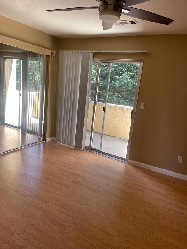 Building Photo - 3058 Andre Ln