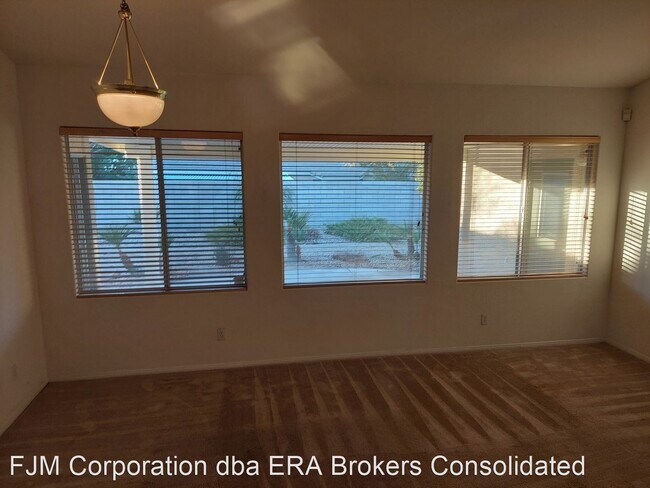 Building Photo - 3 br, 2 bath House - 2556 Orangeglory