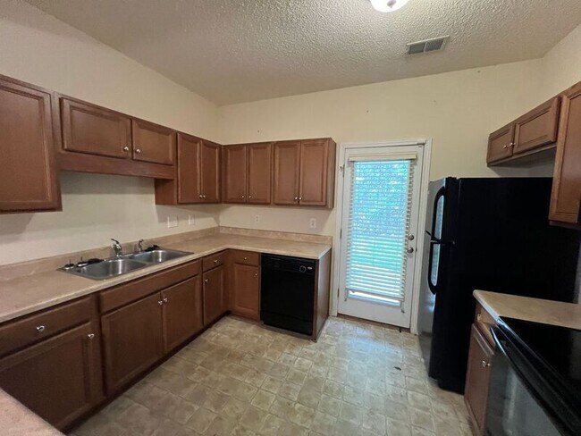 Foto del edificio - 5287 Falling Creek Ln