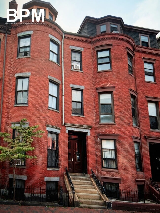 Building Photo - 669 Massachusetts Ave