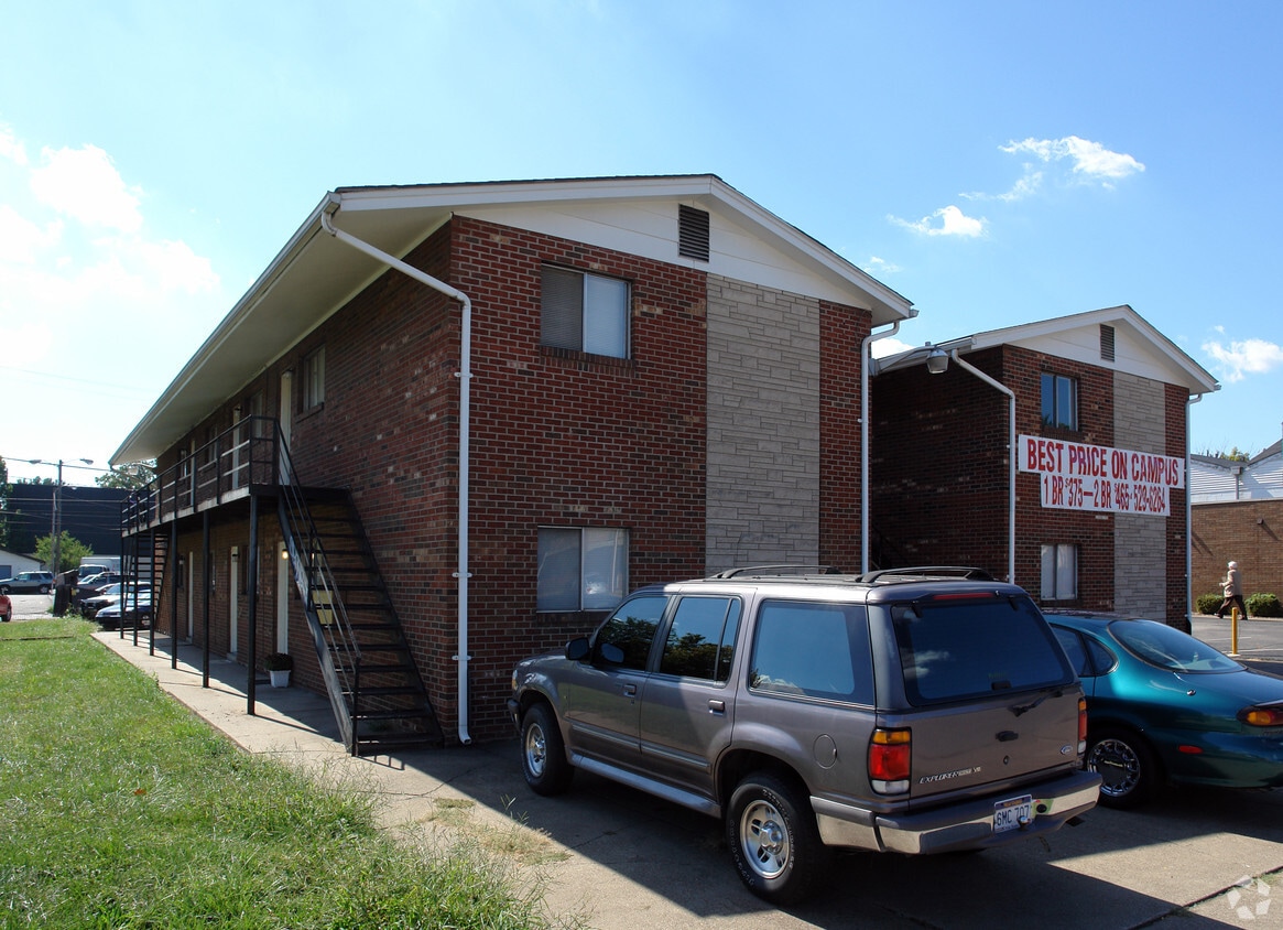 Building Photo - 1429 3rd Ave