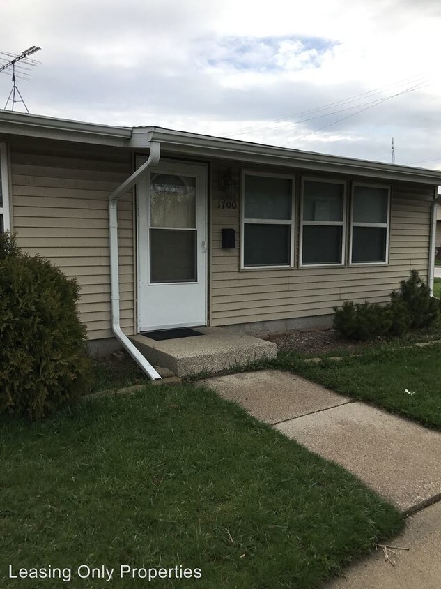 Foto principal - 1700 Goold St