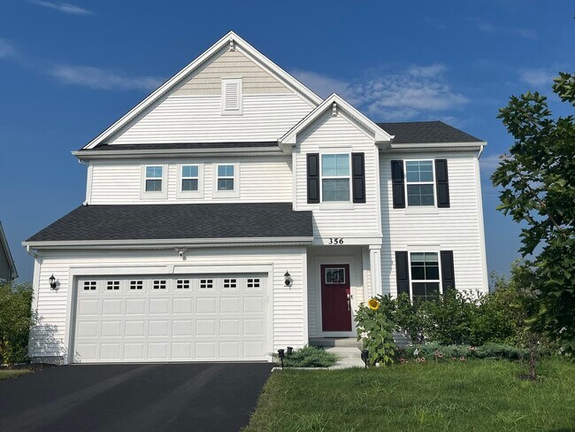 Building Photo - 356 S Pointe Ave