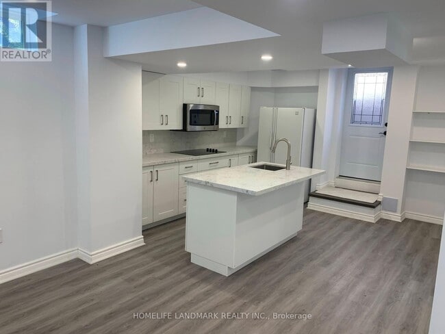 Building Photo - 135 Canyon Hill Ave