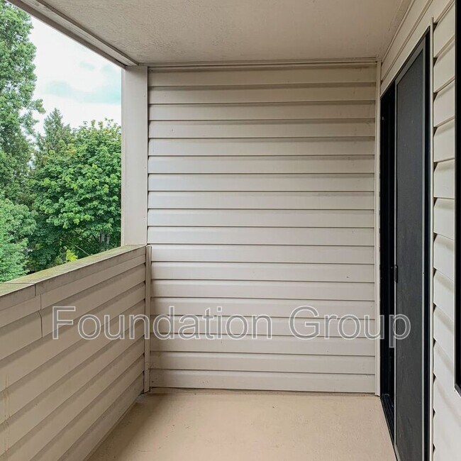 Foto del edificio - 9400 Roosevelt Way NE