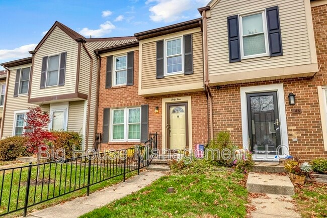 Photo - 44 Robin Ridge Ct Townhome