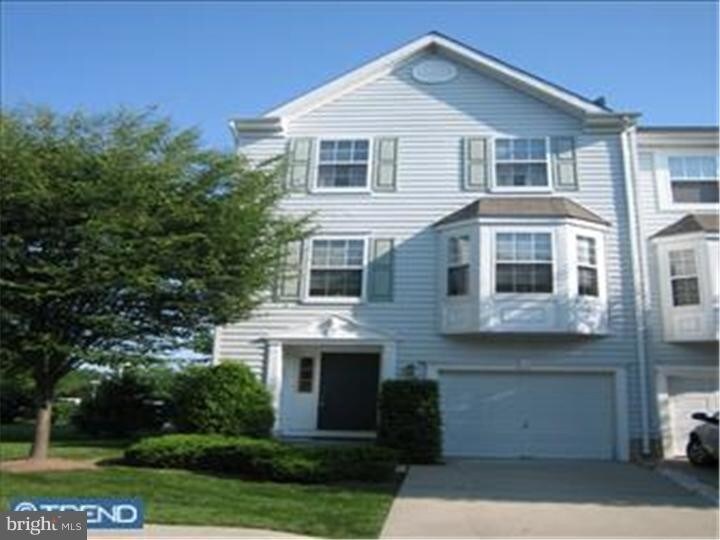 Primary Photo - 252 William Livingston Ct